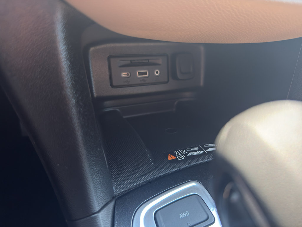 Certified 2022 Chevrolet Equinox Premier AWD/4WD image 20