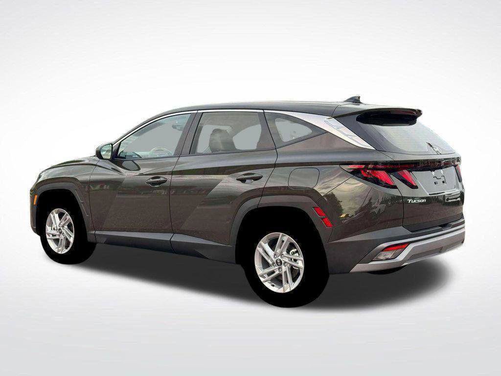 New 2026 Hyundai Tucson SE FWD image 4