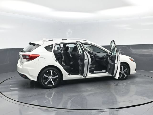 Used 2023 Subaru Impreza 2.0i Premium AWD/4WD image 31