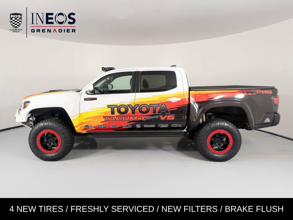 Used 2018 Toyota Tacoma TRD Pro AWD/4WD image 2