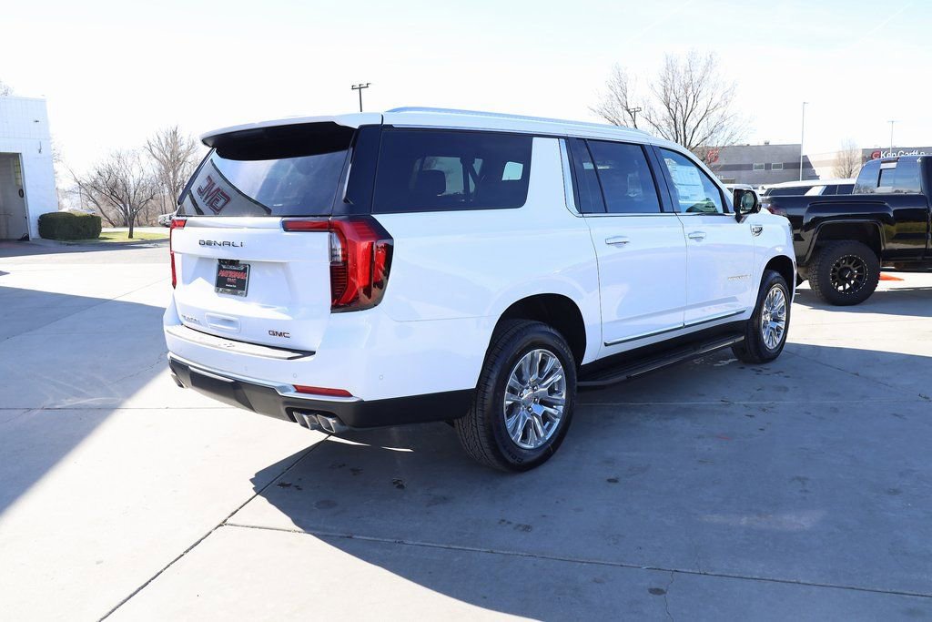 New 2026 GMC Yukon XL Denali w/ Advanced Technology Package image 6