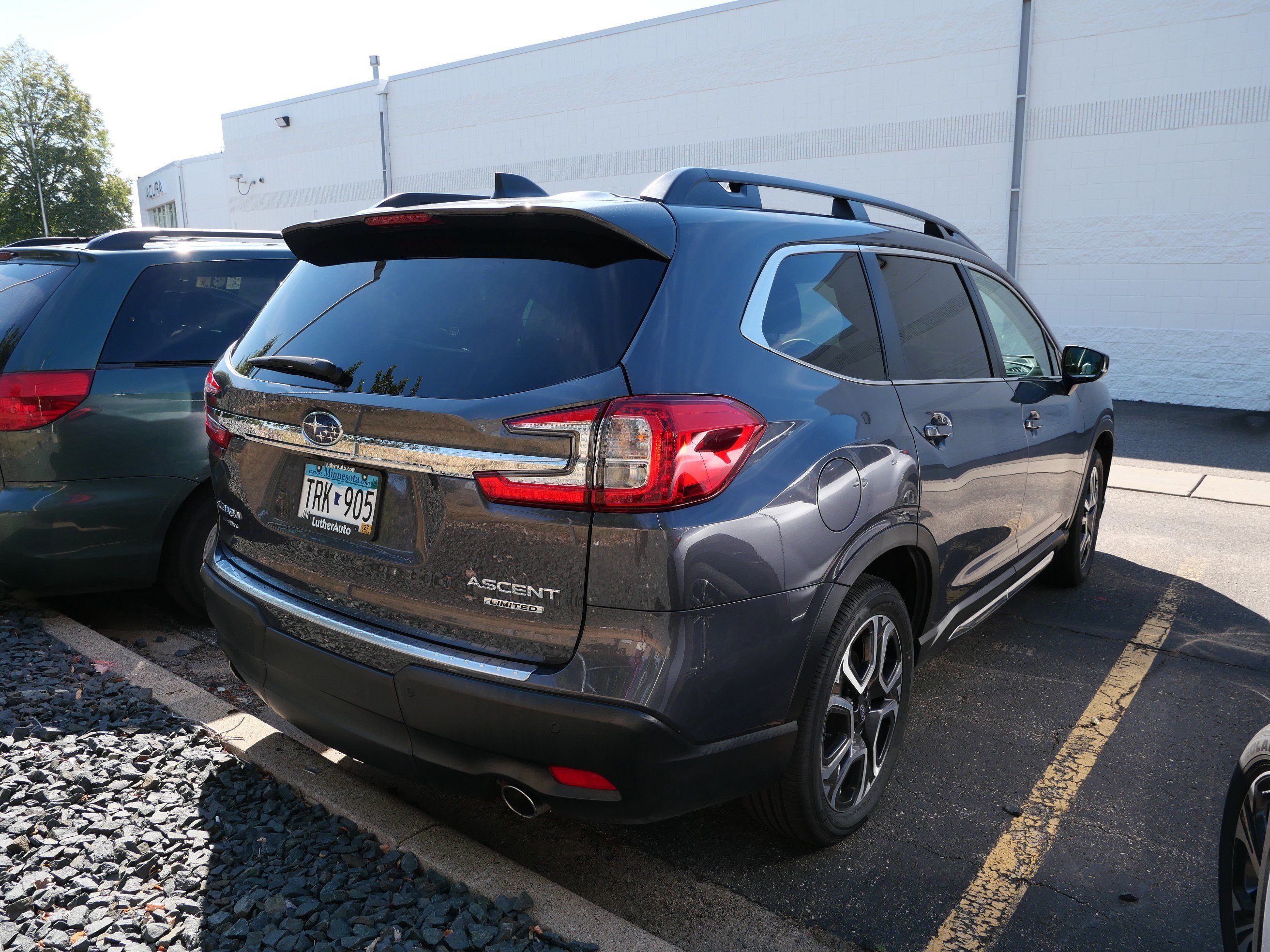 Used 2026 Subaru Ascent Limited AWD/4WD image 7