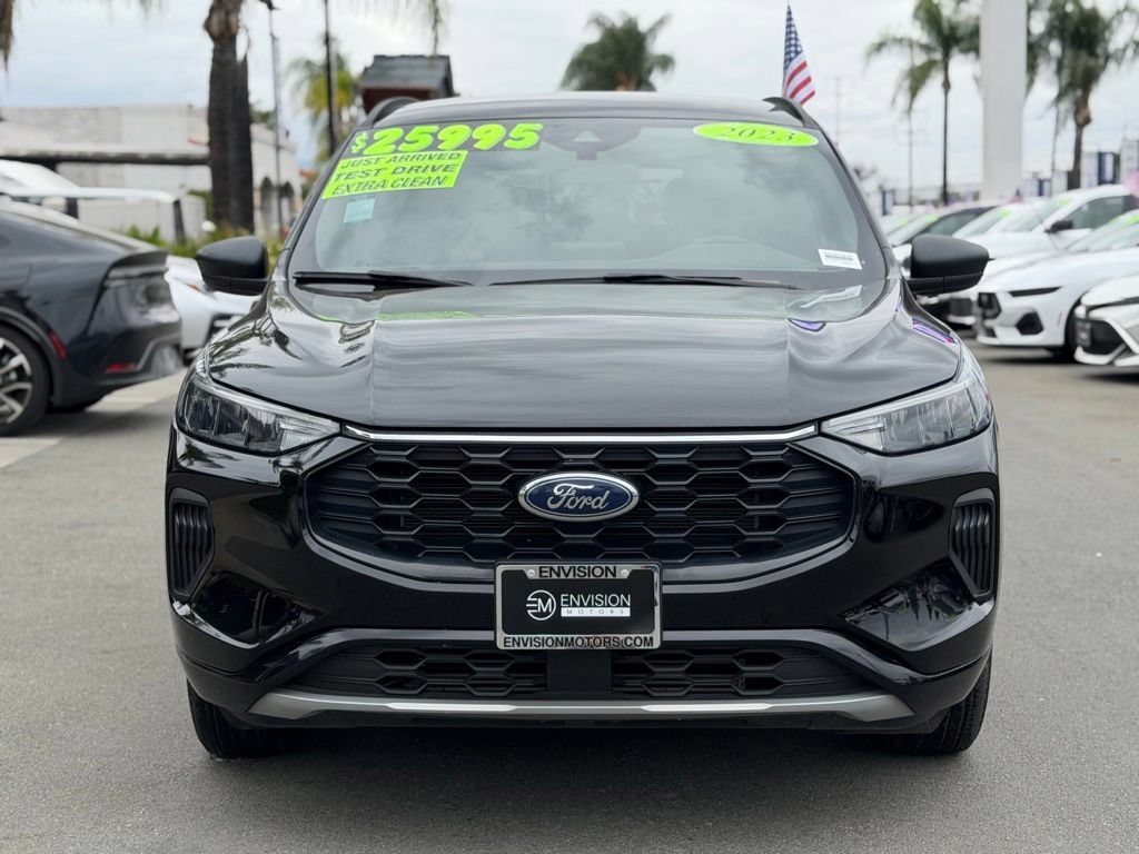 Certified 2023 Ford Escape ST-Line AWD/4WD image 6