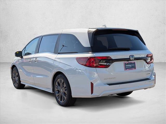 New 2026 Honda Odyssey Touring image 9