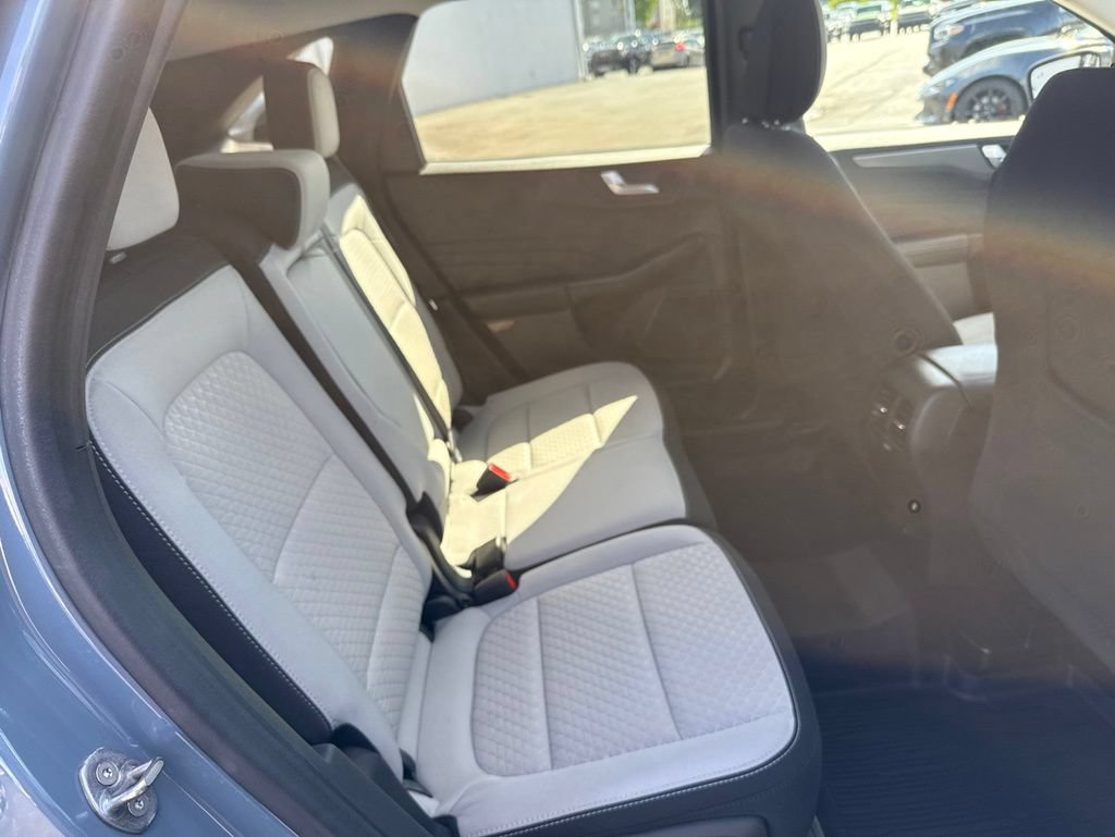 Used 2023 Ford Escape Active w/ Tech Pack #2 AWD/4WD image 35