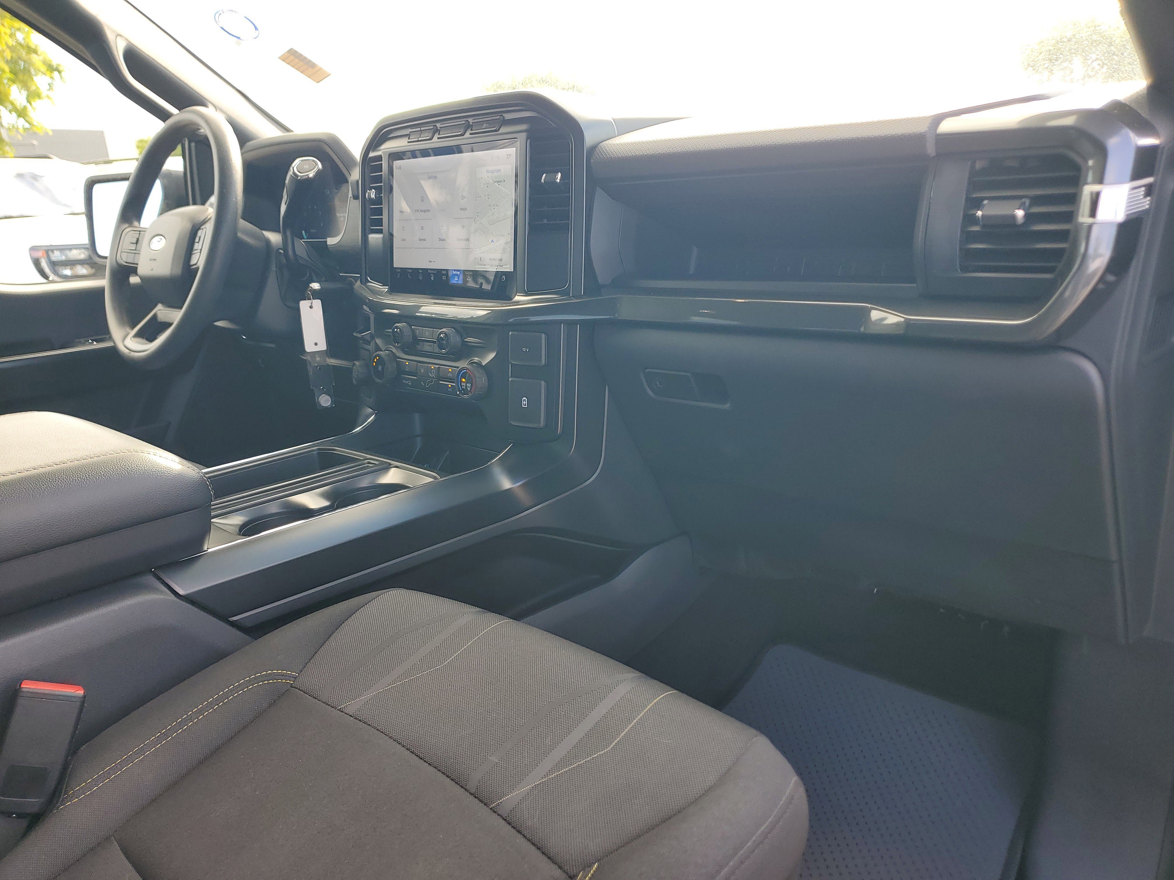 Used 2024 Ford F150 STX image 17