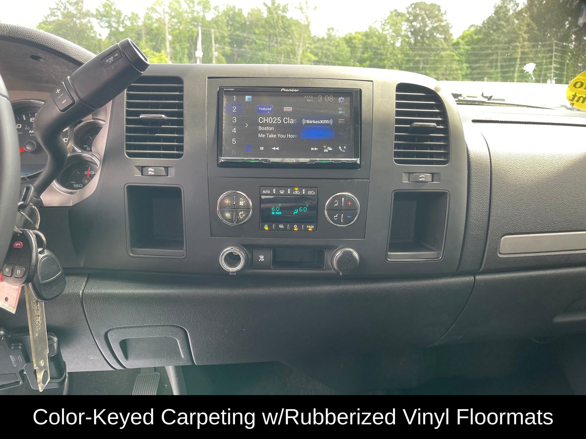 Used 2010 Chevrolet Silverado 1500 LT w/ Regional Value Package image 17