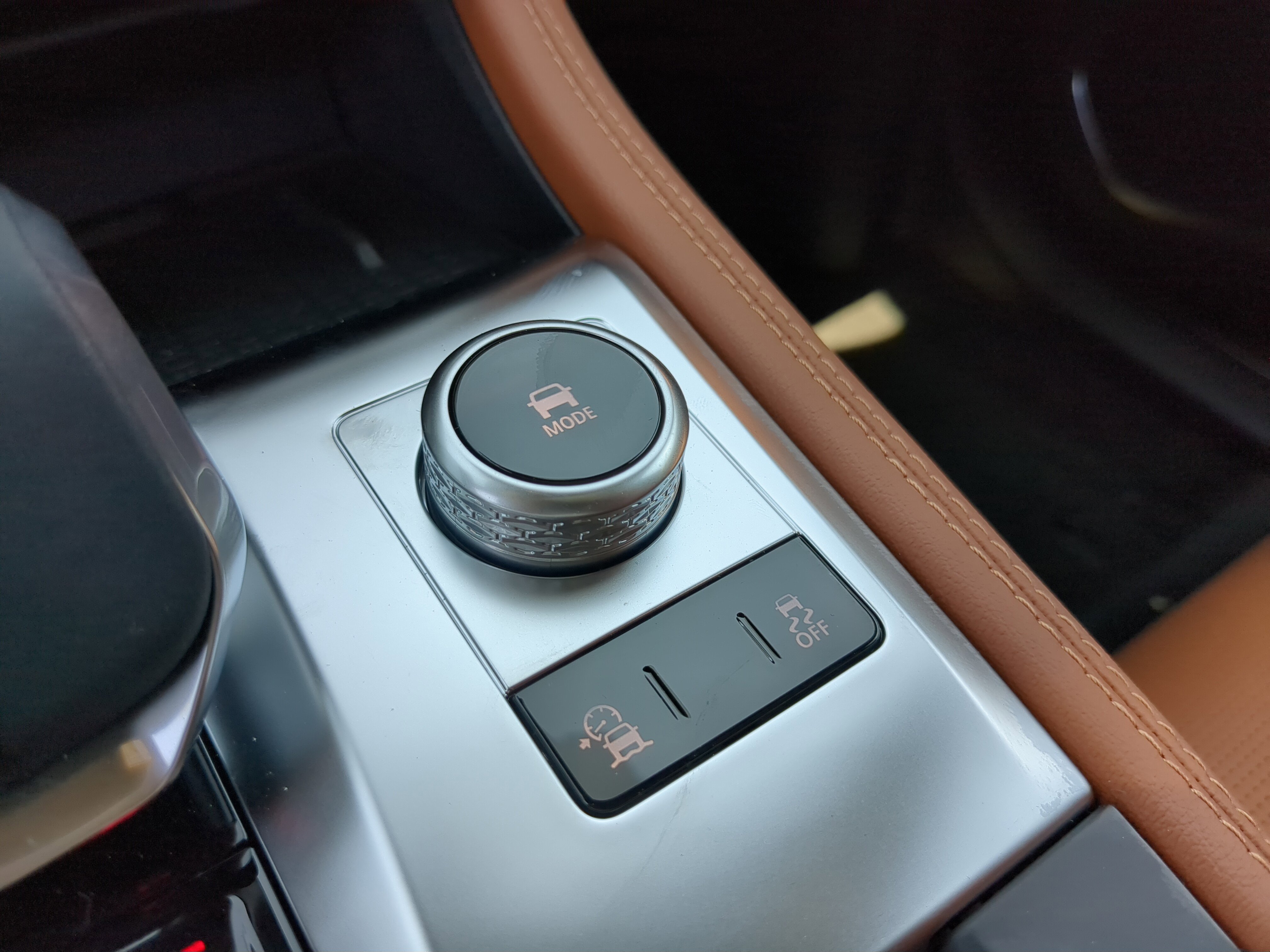 New 2026 Jaguar F-PACE R-Dynamic S image 27