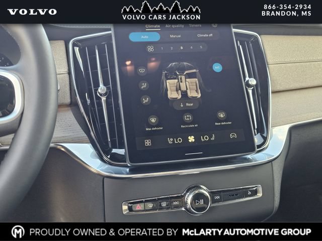 New 2026 Volvo XC90 B6 Plus w/ Protection Package Premier AWD/4WD image 10
