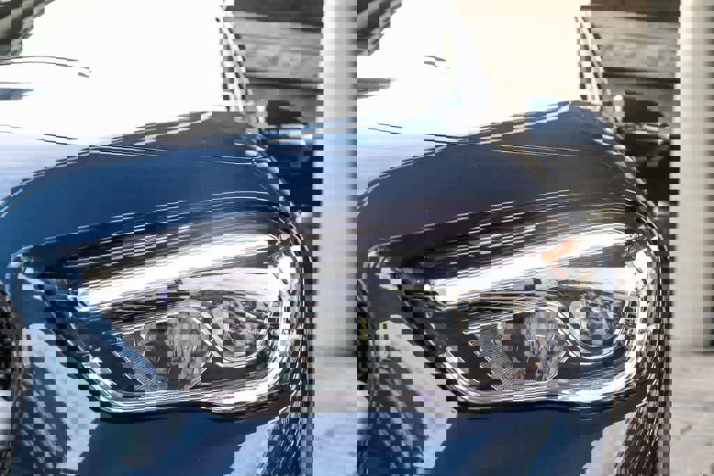 Used 2023 Mercedes-Benz GLA 250 w/ Premium Package image 7