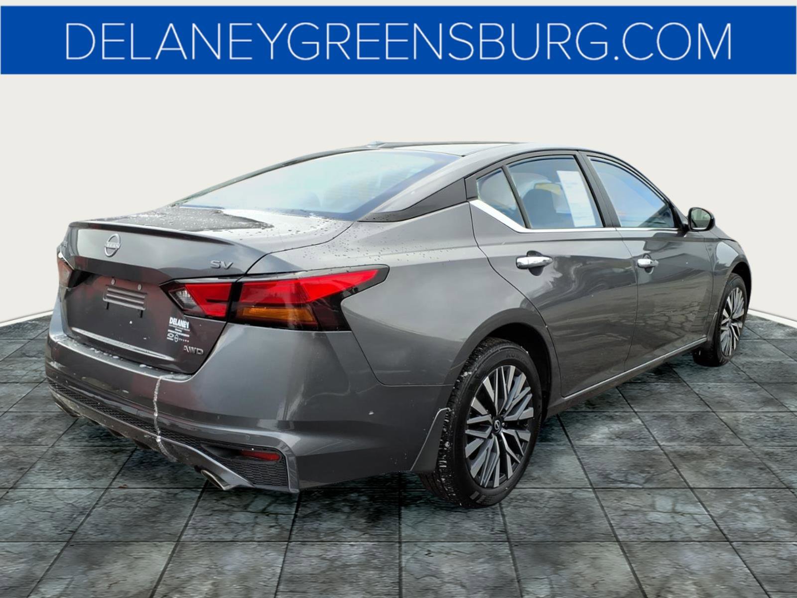 Certified 2024 Nissan Altima 2.5 SV w/ SV Premium Package image 3