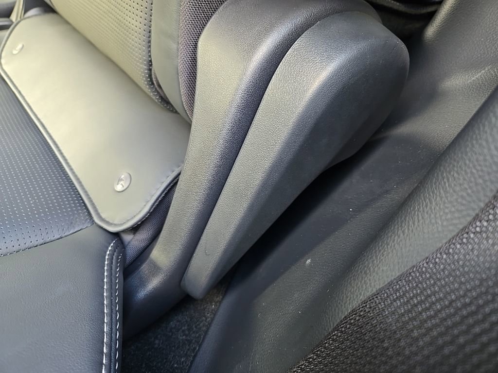 Used 2025 Lexus GX 550 w/ Accessory Package (2T) image 47