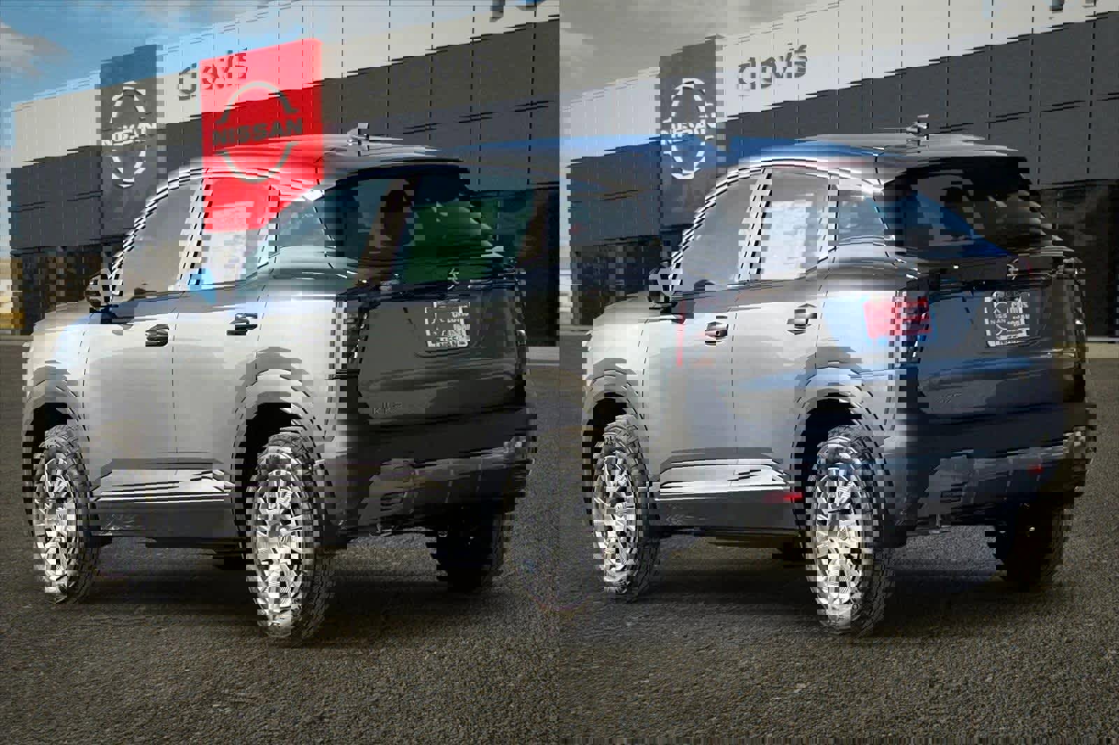 New 2026 Nissan Kicks S image 7