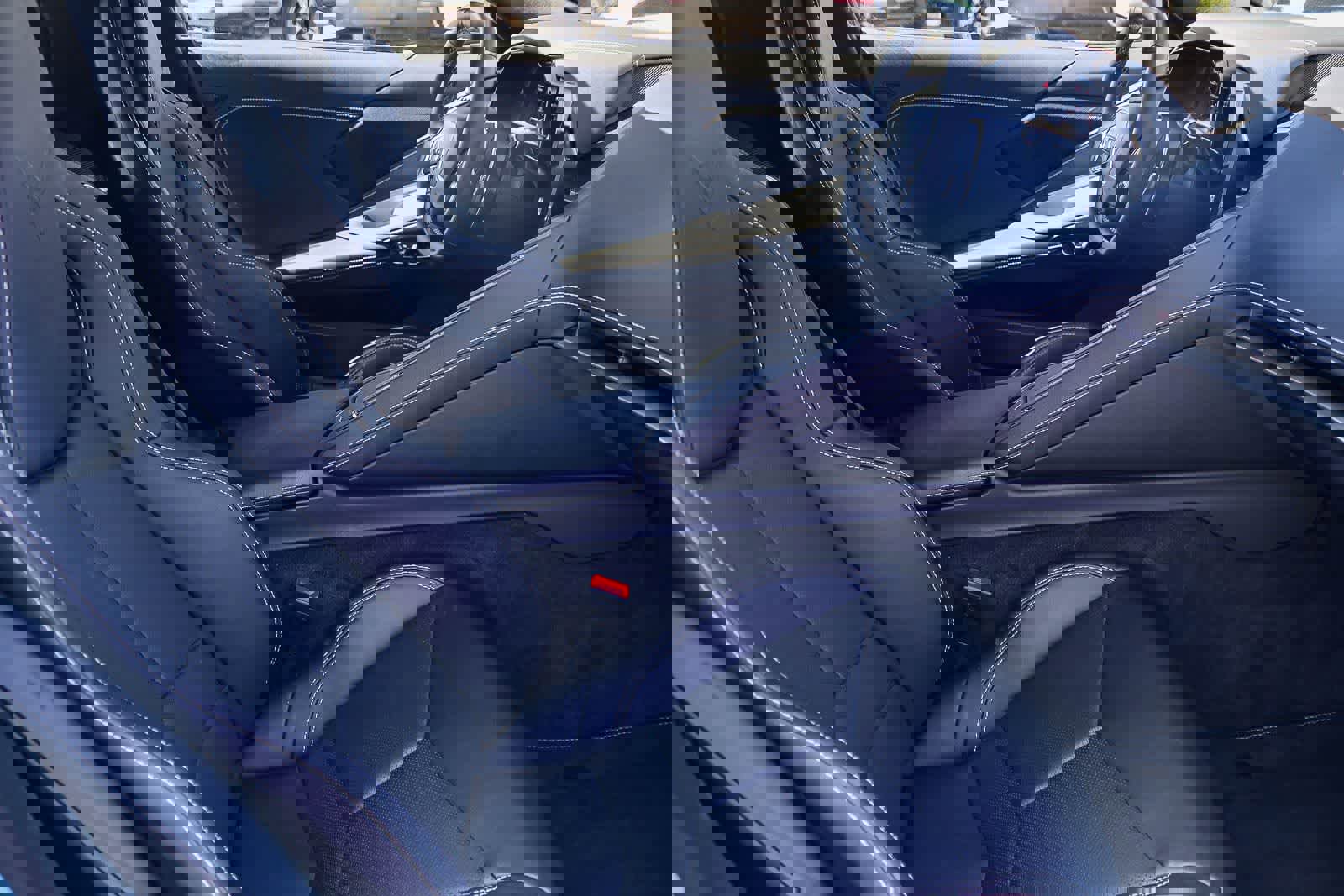 Used 2023 Chevrolet Corvette Stingray Coupe w/ Z51 Performance Package image 16