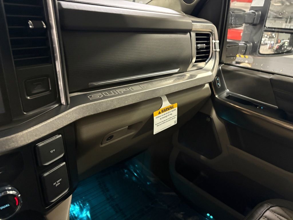 New 2026 Ford F350 Platinum w/ Platinum Plus Package AWD/4WD image 14
