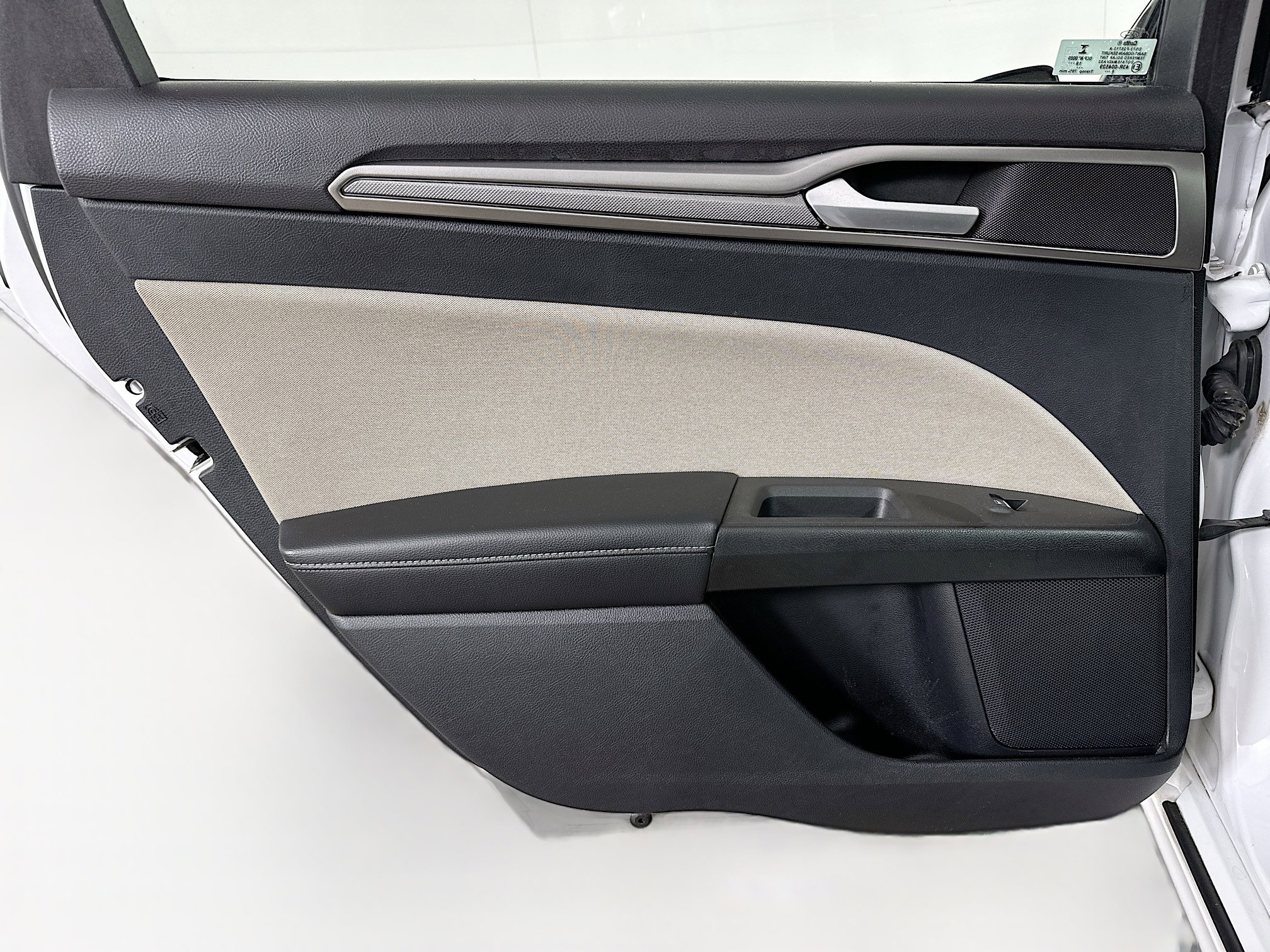 Used 2019 Ford Fusion S image 25