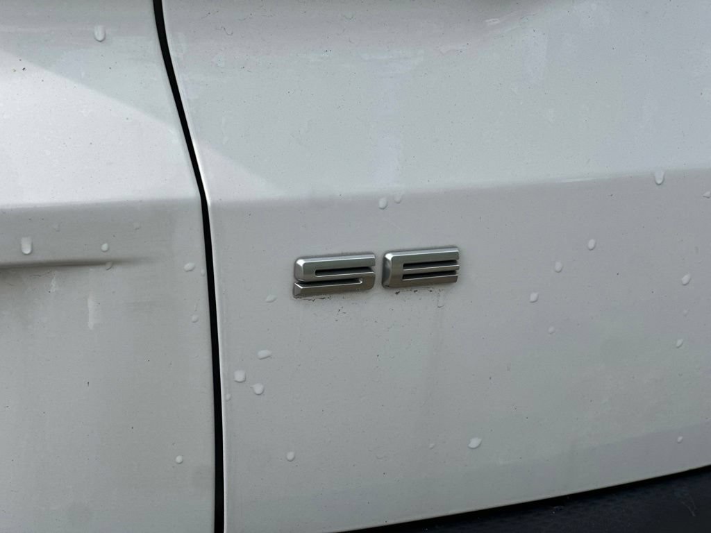 Used 2022 Ford Escape SE AWD/4WD image 4