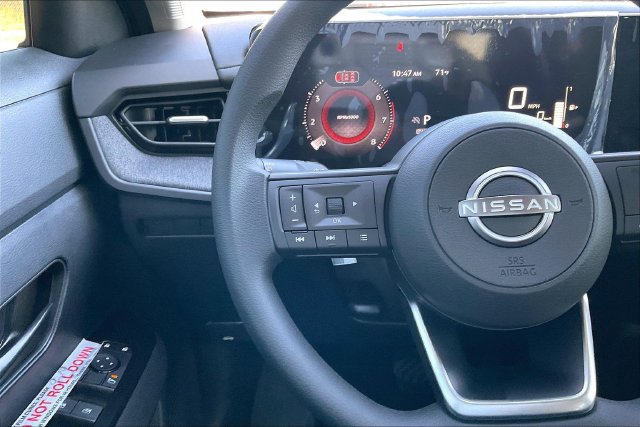 New 2027 Nissan Kicks S FWD image 13