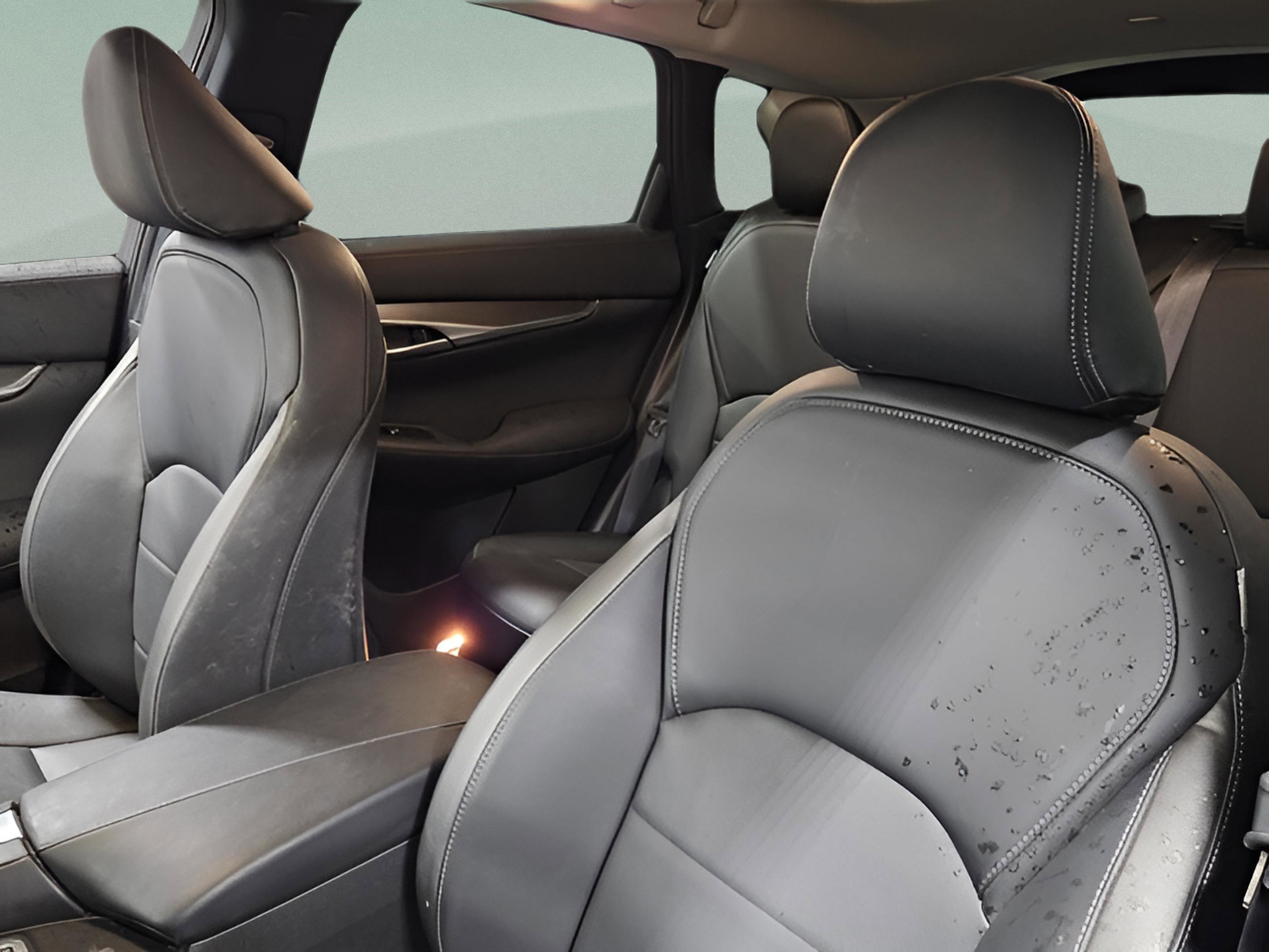 Certified 2025 INFINITI QX50 Luxe w/ Accent Package image 64