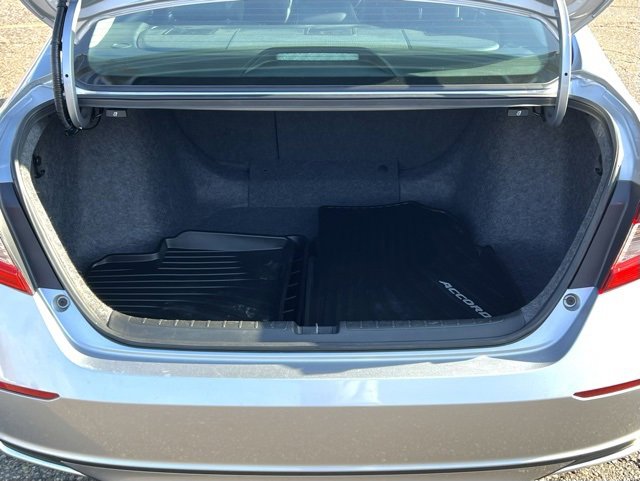 Certified 2018 Honda Accord EX-L image 14