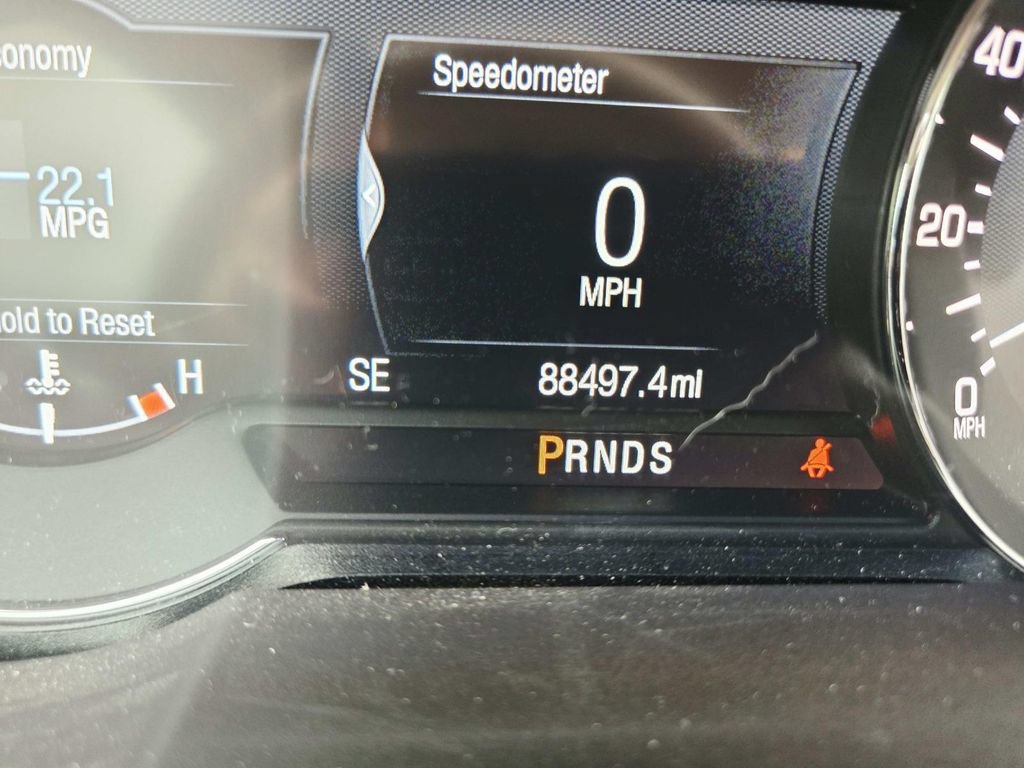 Used 2017 Lincoln MKX Select w/ Select Plus Package FWD image 23