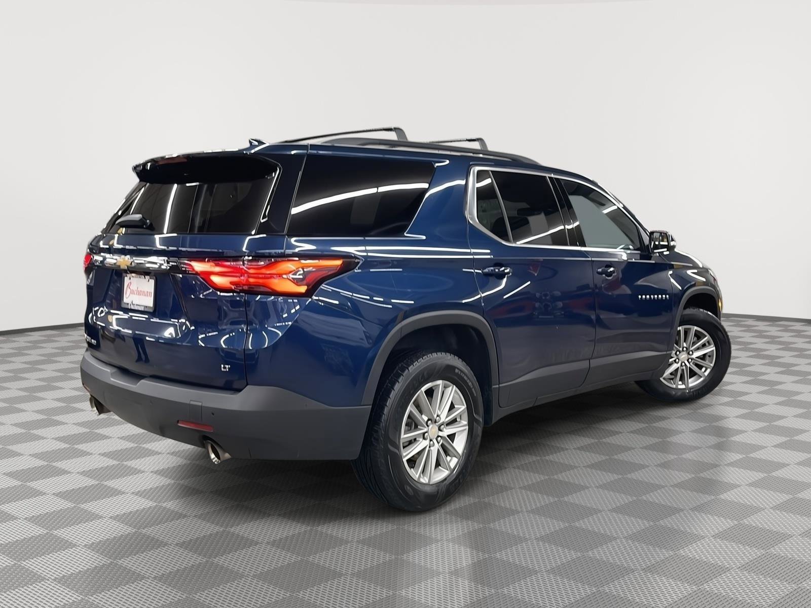 Used 2022 Chevrolet Traverse LT image 5
