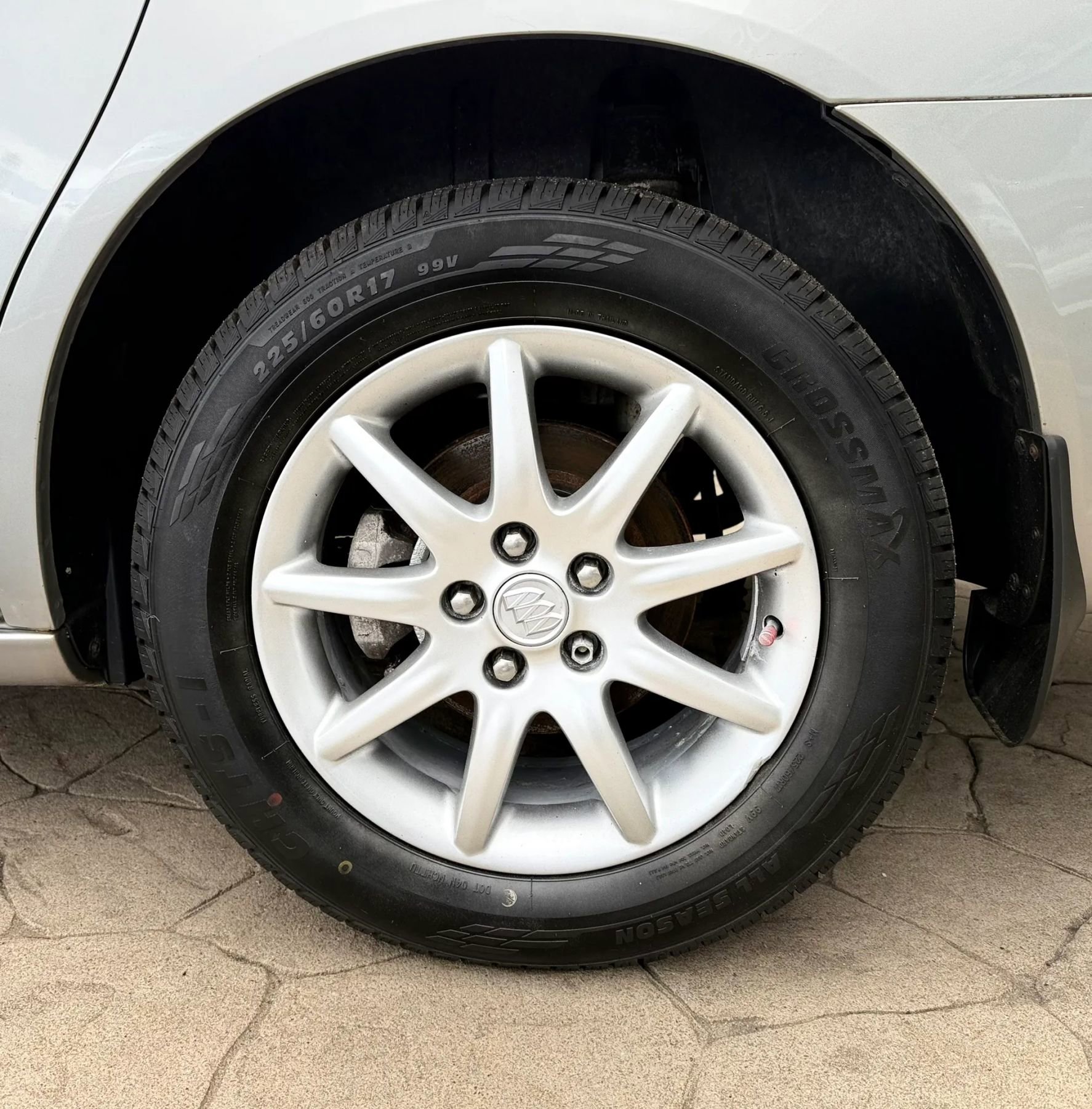 Used 2008 Buick Lucerne CXL w/ Driver Confidence Package image 41