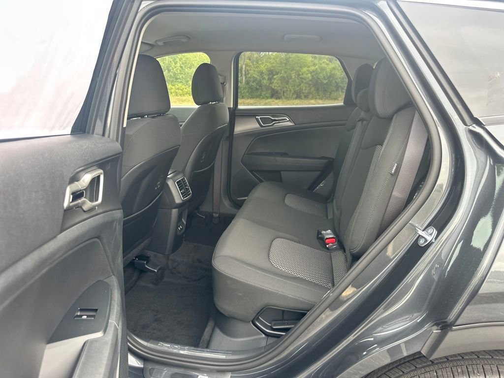 New 2026 Kia Sportage S image 13