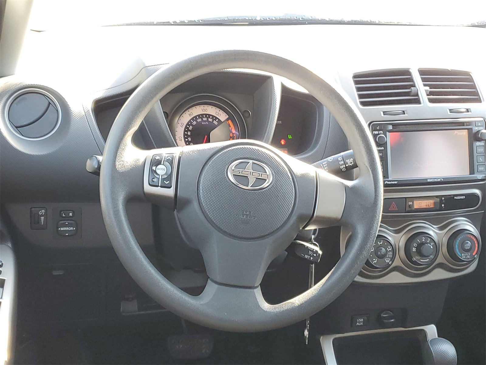 Used 2014 Scion xD image 11