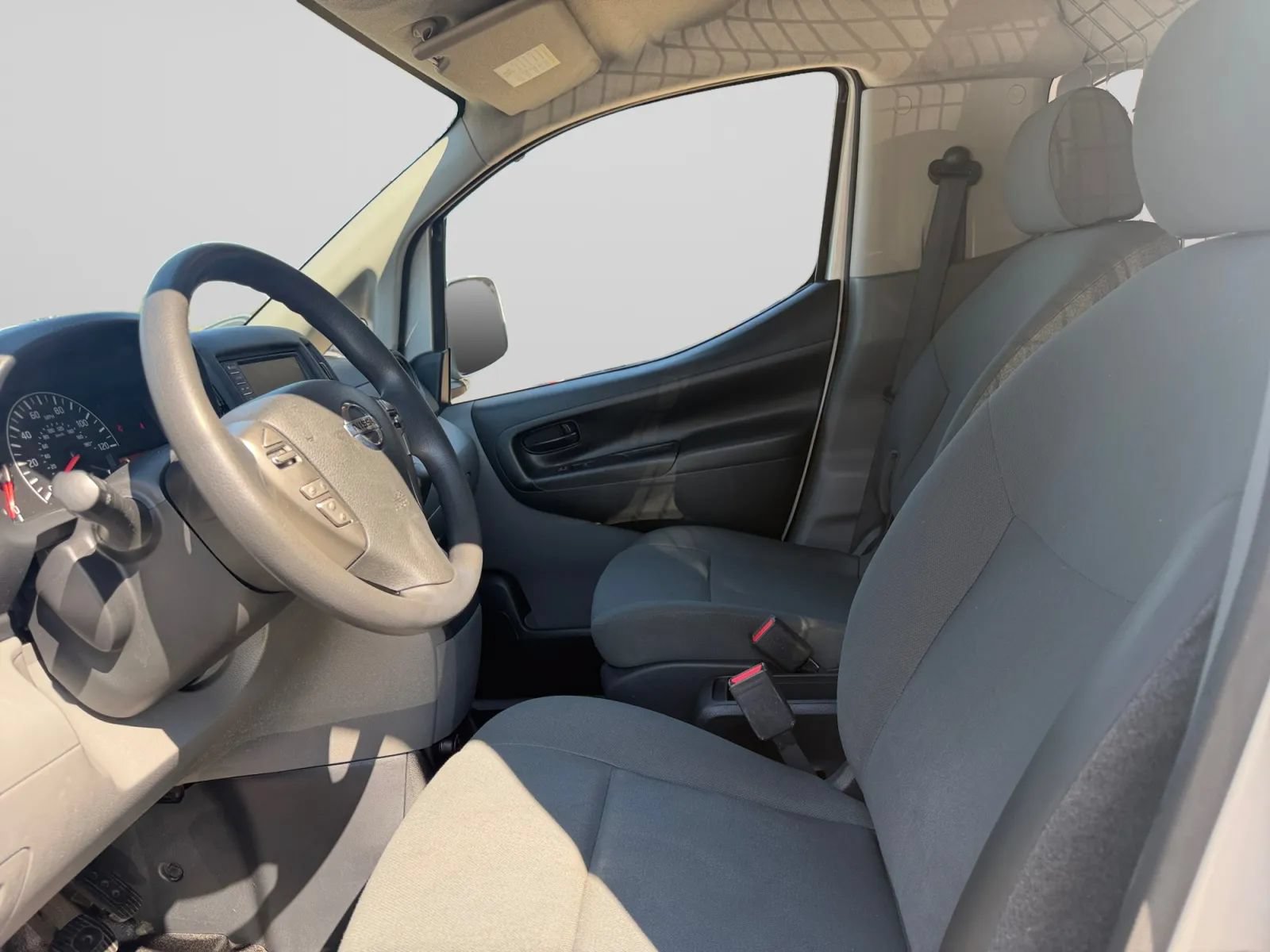 Used 2020 Nissan NV200 SV FWD image 16