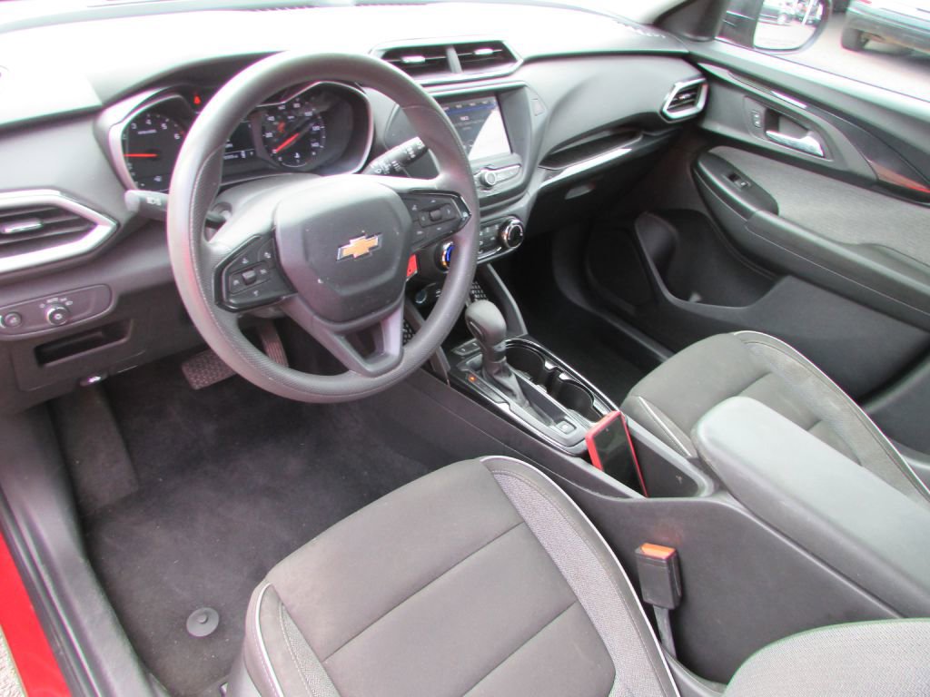 Used 2021 Chevrolet TrailBlazer LS image 15