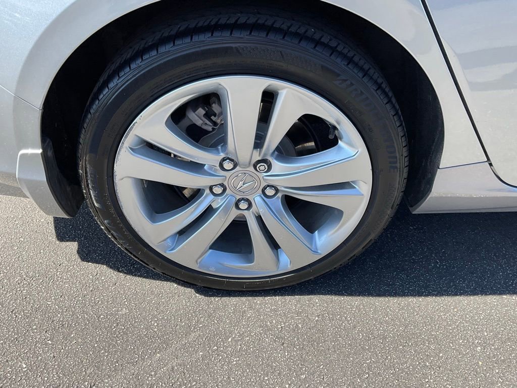Certified 2023 Acura TLX w/ Technology Package image 8