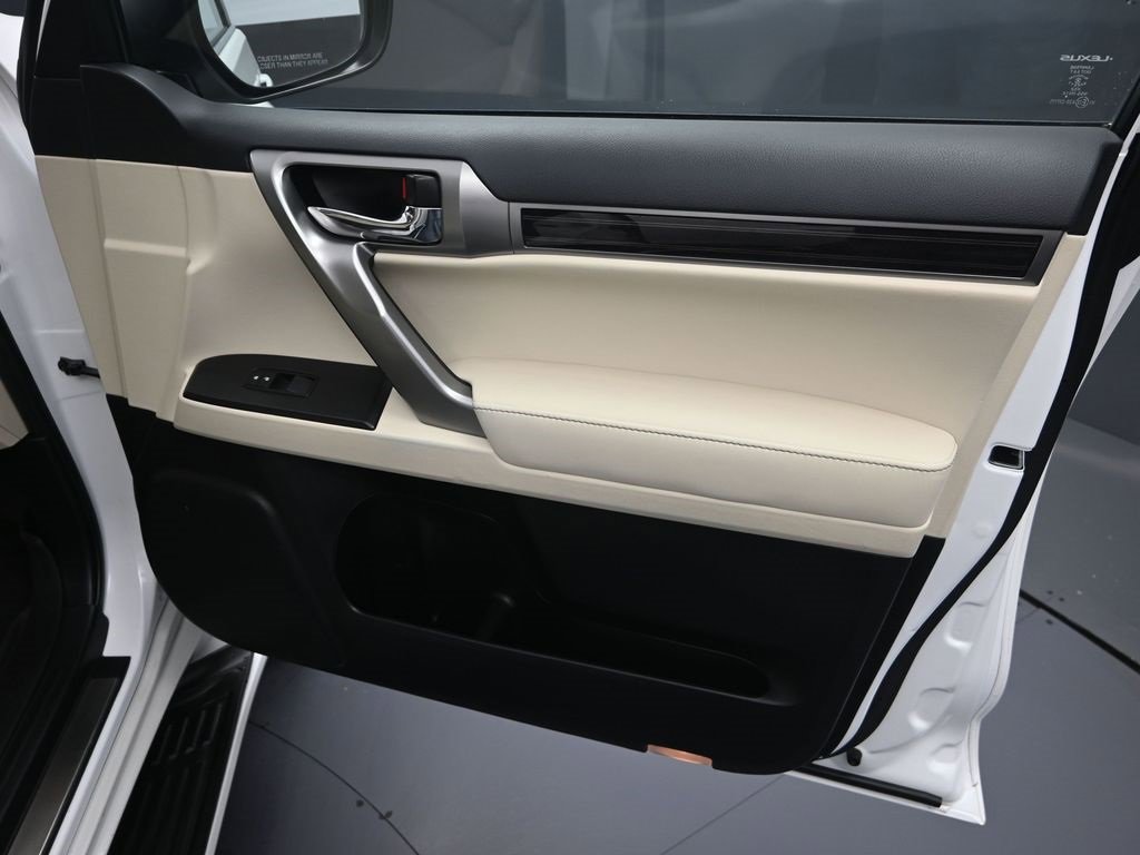 Used 2023 Lexus GX 460 Premium image 39