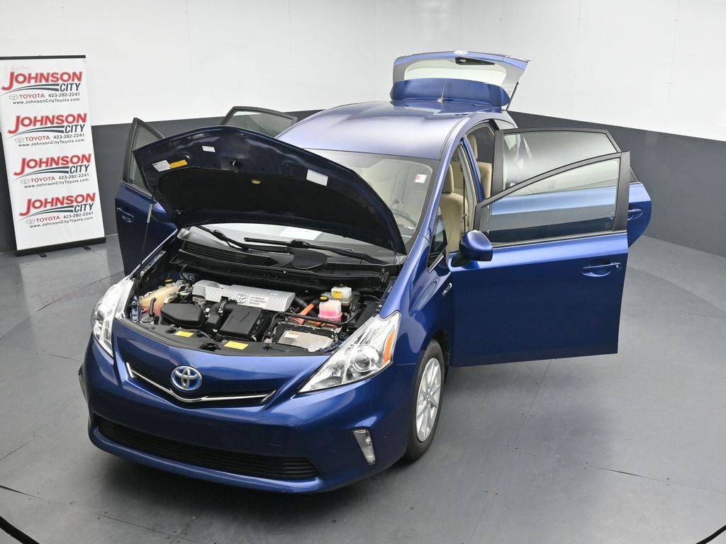 Used 2012 Toyota Prius V Three FWD image 41