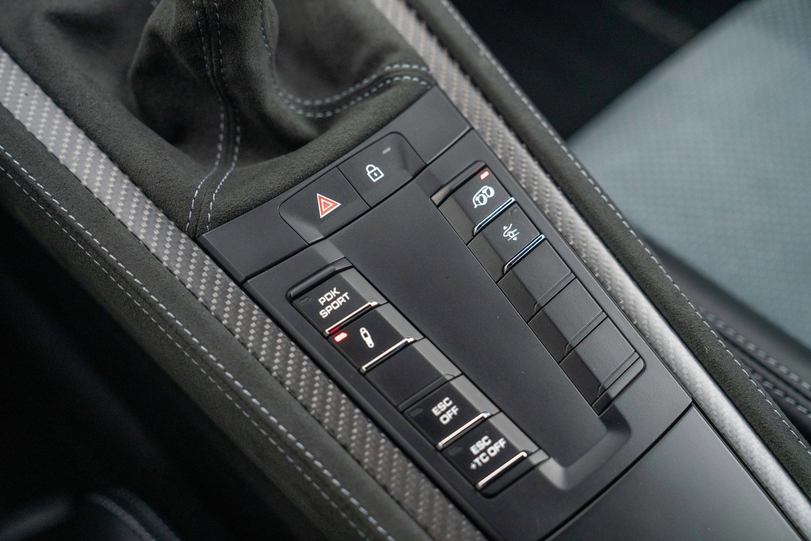 Certified 2025 Porsche 718 Cayman GT4 RS image 21