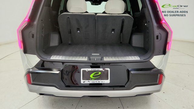 Used 2024 Kia EV9 GT-Line AWD/4WD image 28