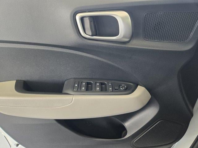 New 2026 Hyundai Venue SEL FWD image 16