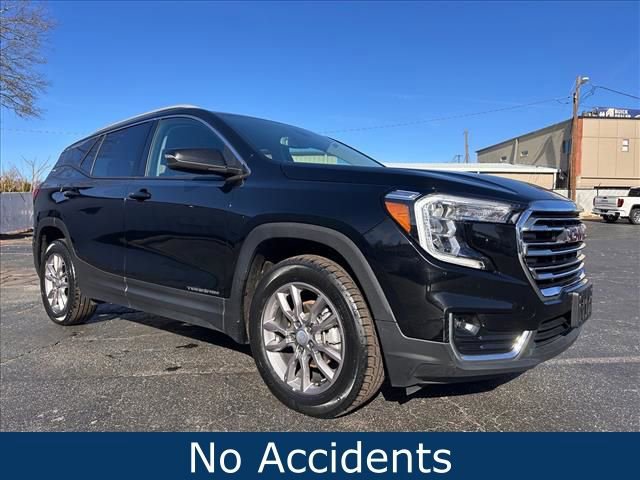 Used 2024 GMC Terrain SLT image 2