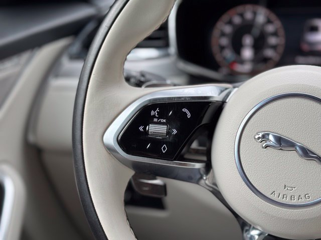 Used 2024 Jaguar F-PACE R-Dynamic S AWD/4WD image 23
