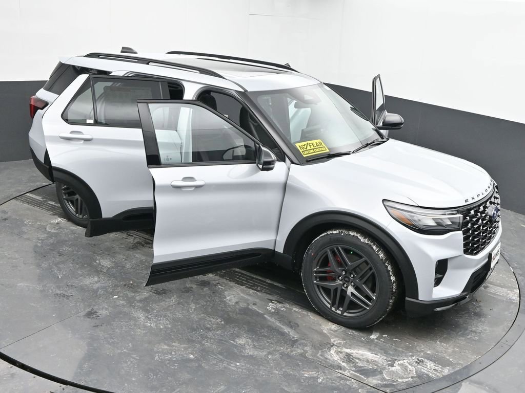 New 2026 Ford Explorer ST w/ Sun And Sound Package image 81