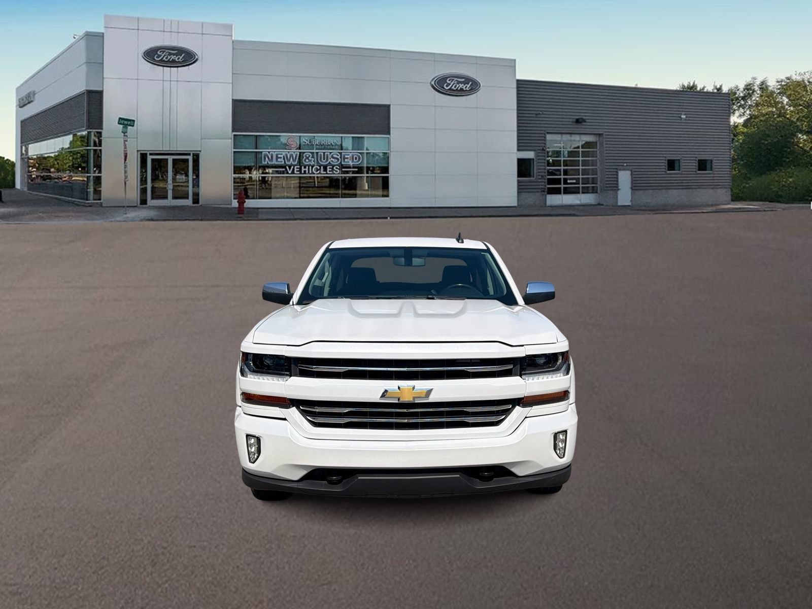 Used 2018 Chevrolet Silverado 1500 LT w/ All Star Edition AWD/4WD image 3