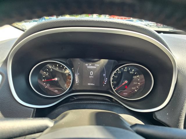 Used 2021 Jeep Compass Latitude w/ Mopar Graphics Package AWD/4WD image 11
