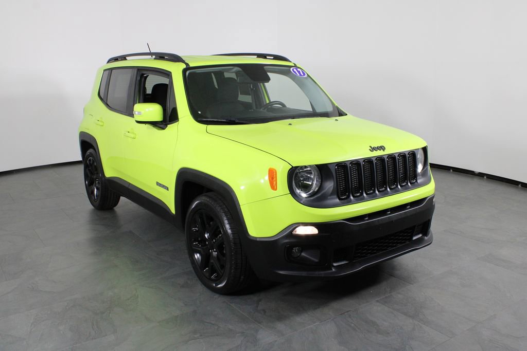 Used 2017 Jeep Renegade Altitude image 4