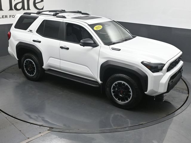 Used 2025 Toyota 4Runner TRD Off-Road Premium AWD/4WD image 39