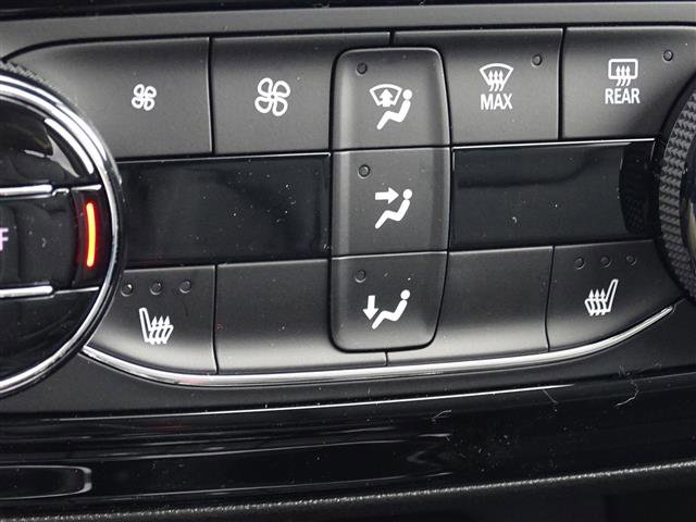 Used 2023 Buick Encore GX Essence w/ Experience Buick Package image 13