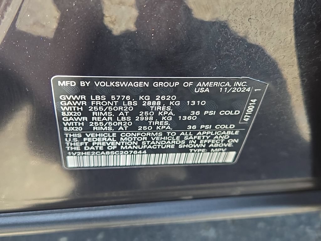 Used 2025 Volkswagen Atlas Cross Sport SE AWD/4WD image 36
