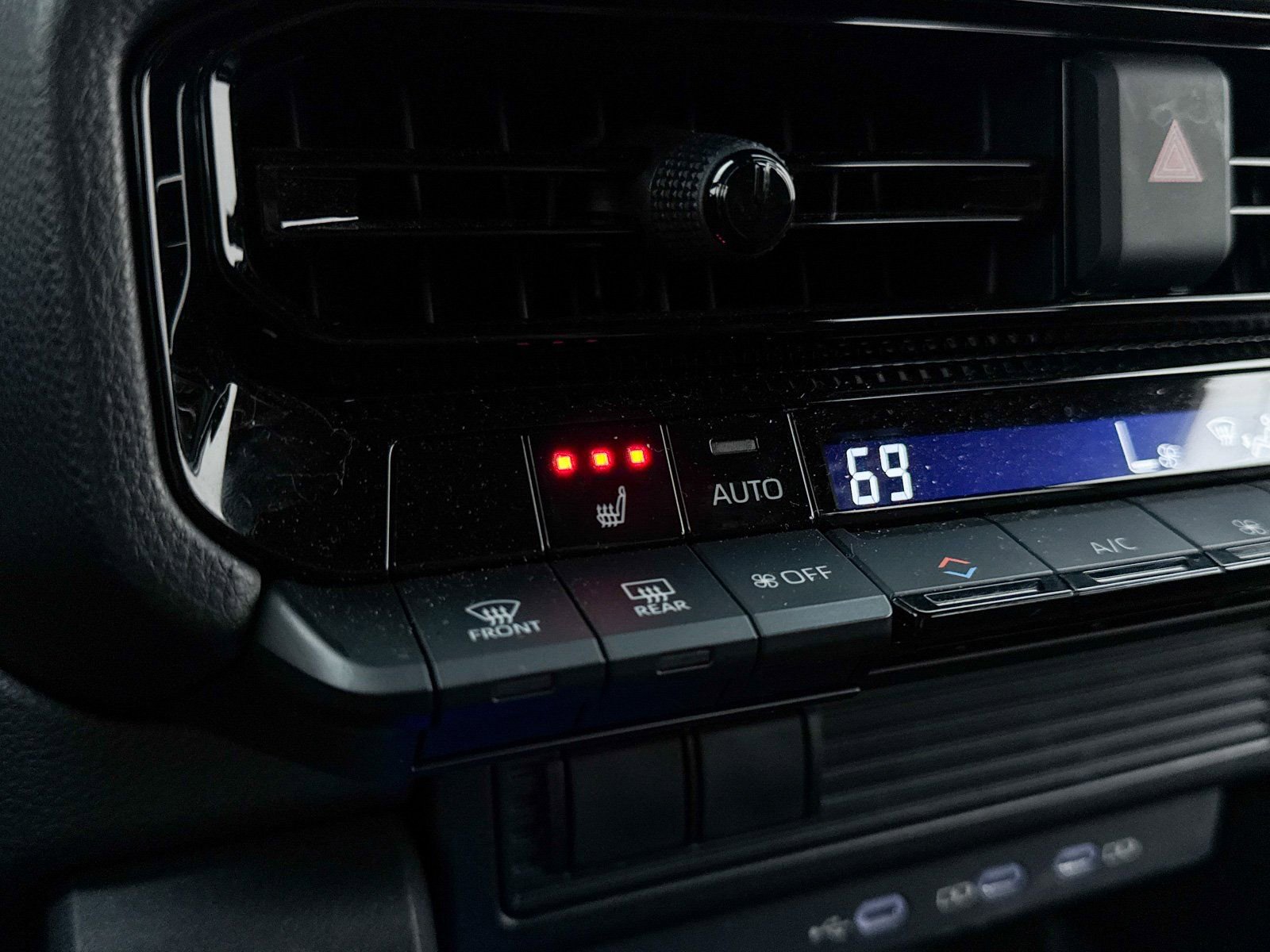 Used 2024 Toyota Land Cruiser 1958 image 43