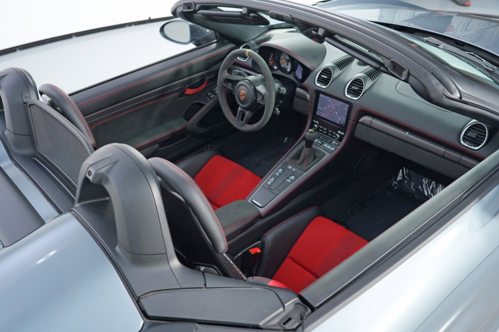 Used 2024 Porsche 718 Boxster Spyder RS w/ Light Design Package RWD image 37