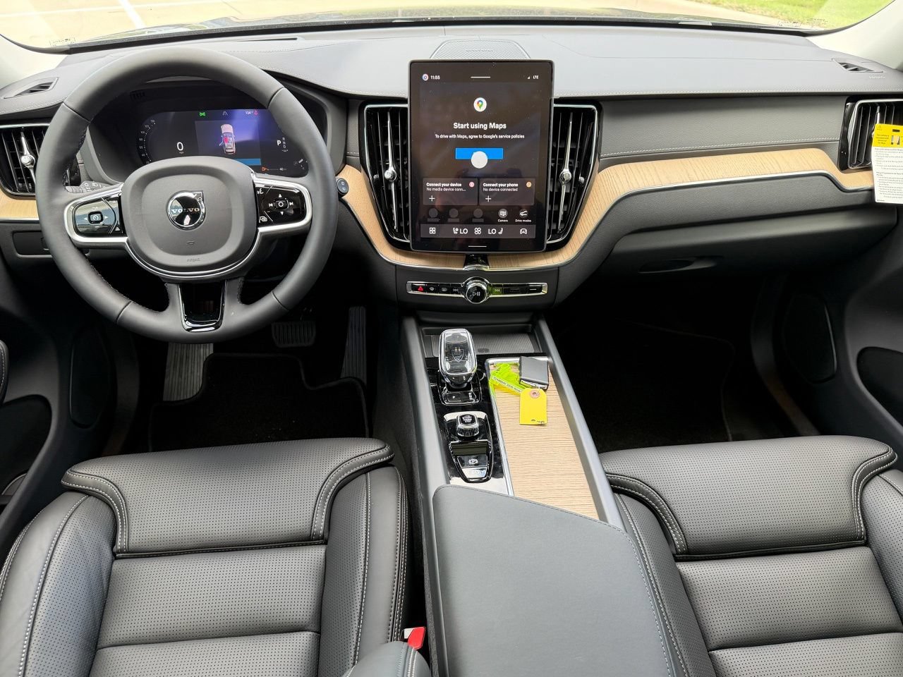 New 2027 Volvo XC60 B5 Ultra AWD/4WD image 10