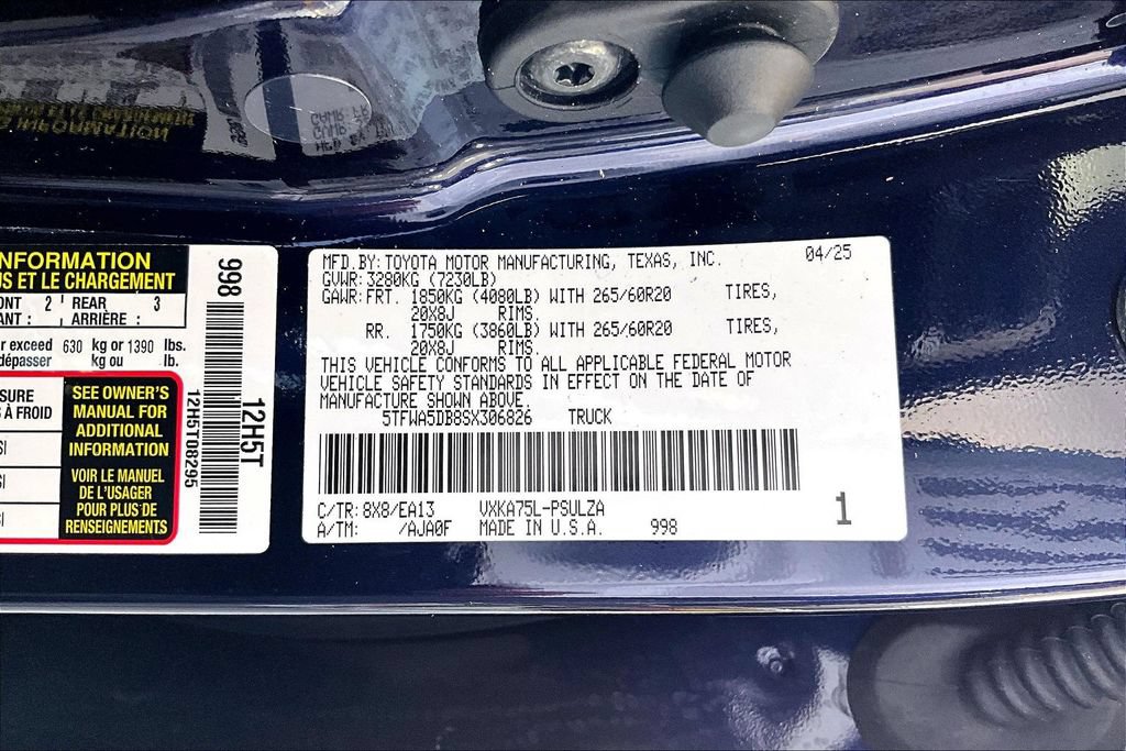 Used 2025 Toyota Tundra Limited AWD/4WD image 20